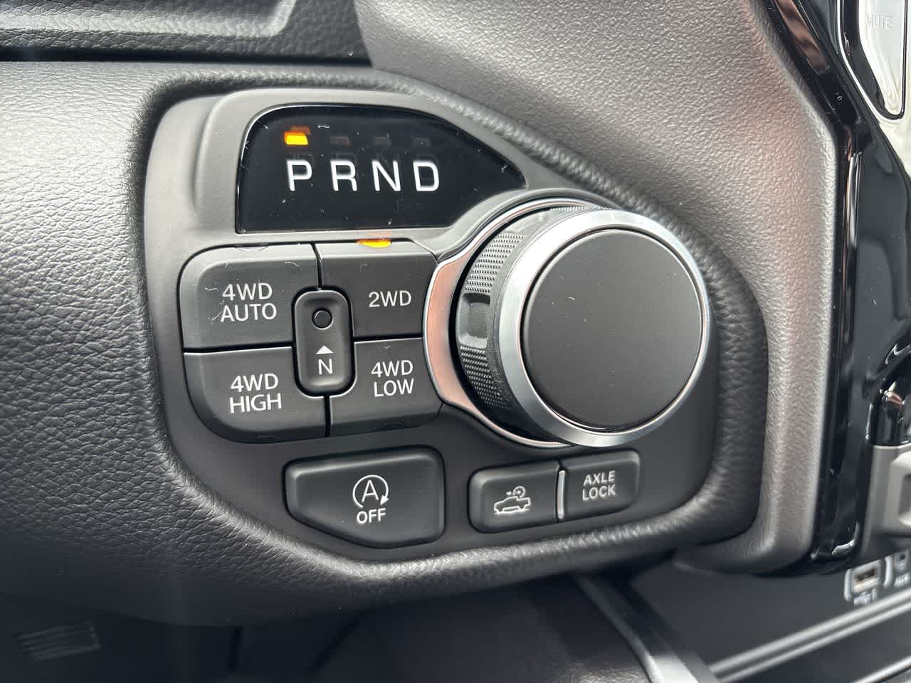 Thumbnail: 2026 RAM 1500 - 27
