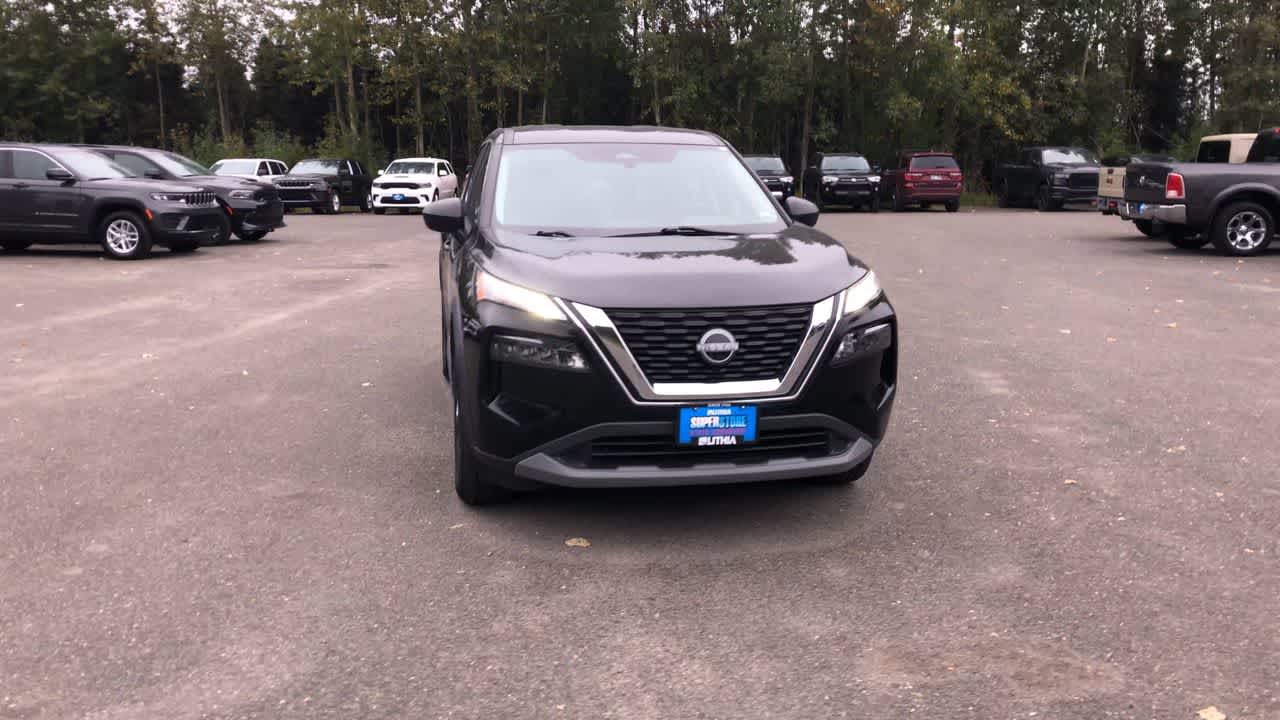 2023 Nissan Rogue S photo 3