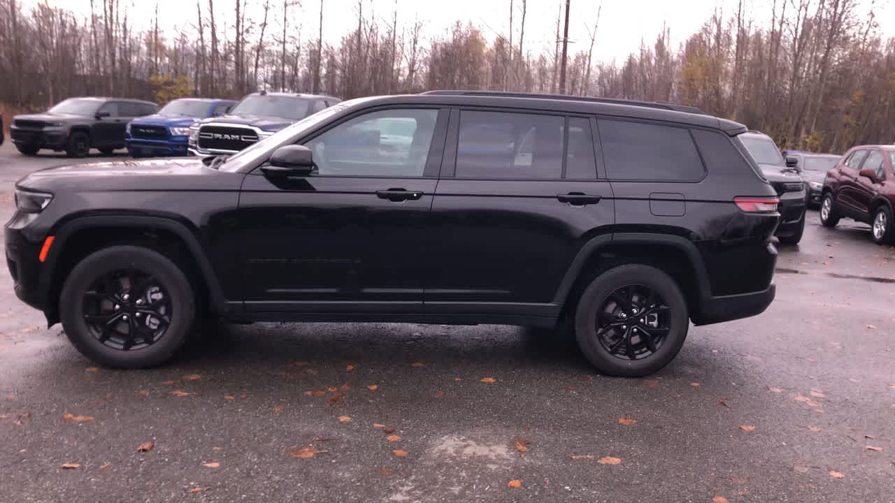 Thumbnail: 2024 Jeep Grand Cherokee L - 7