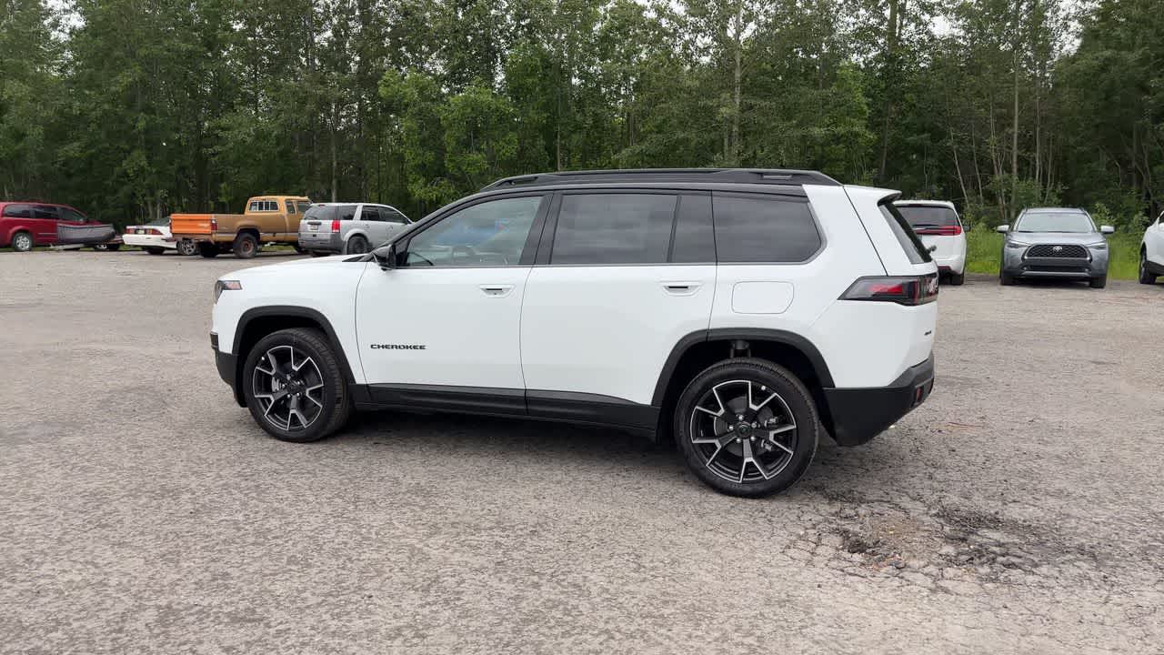 Thumbnail: 2026 Jeep Cherokee - 9