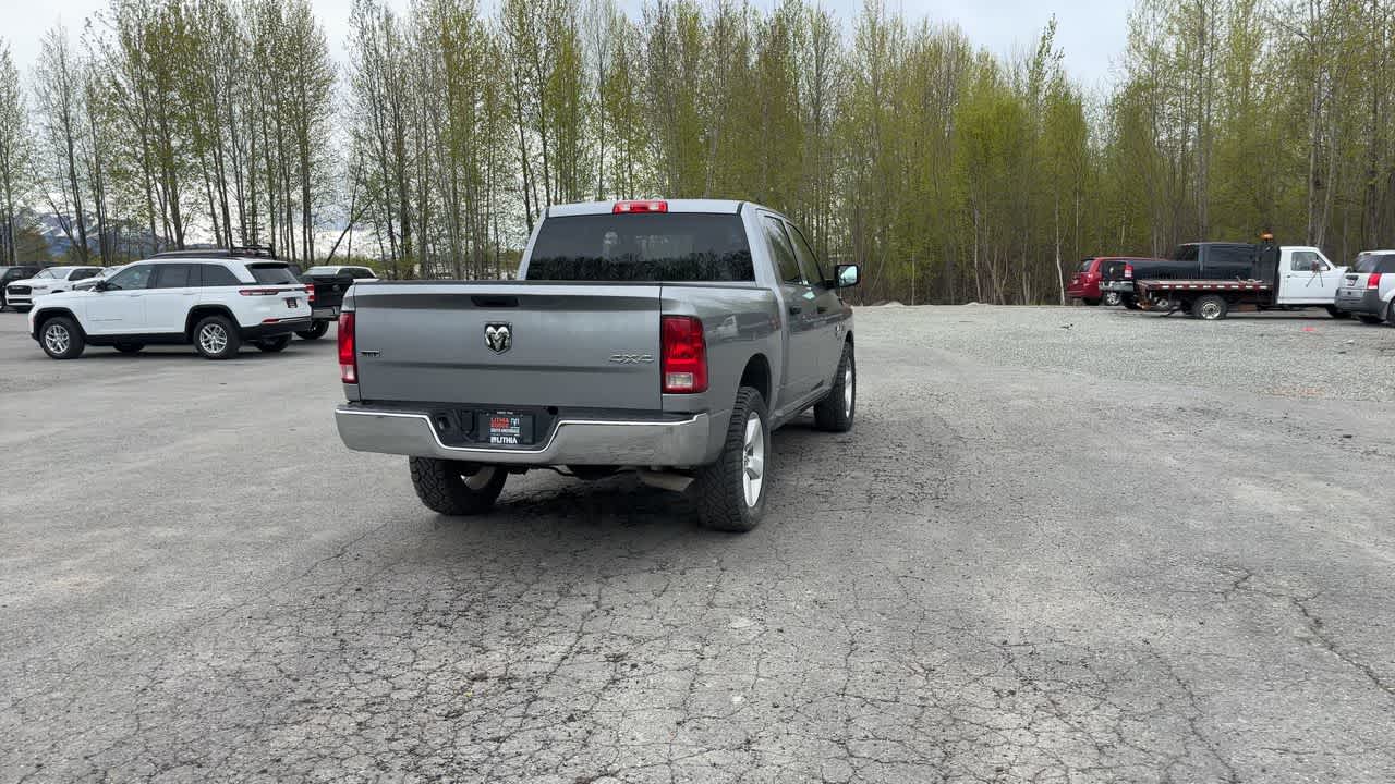 Thumbnail: 2023 RAM 1500 Classic - 13