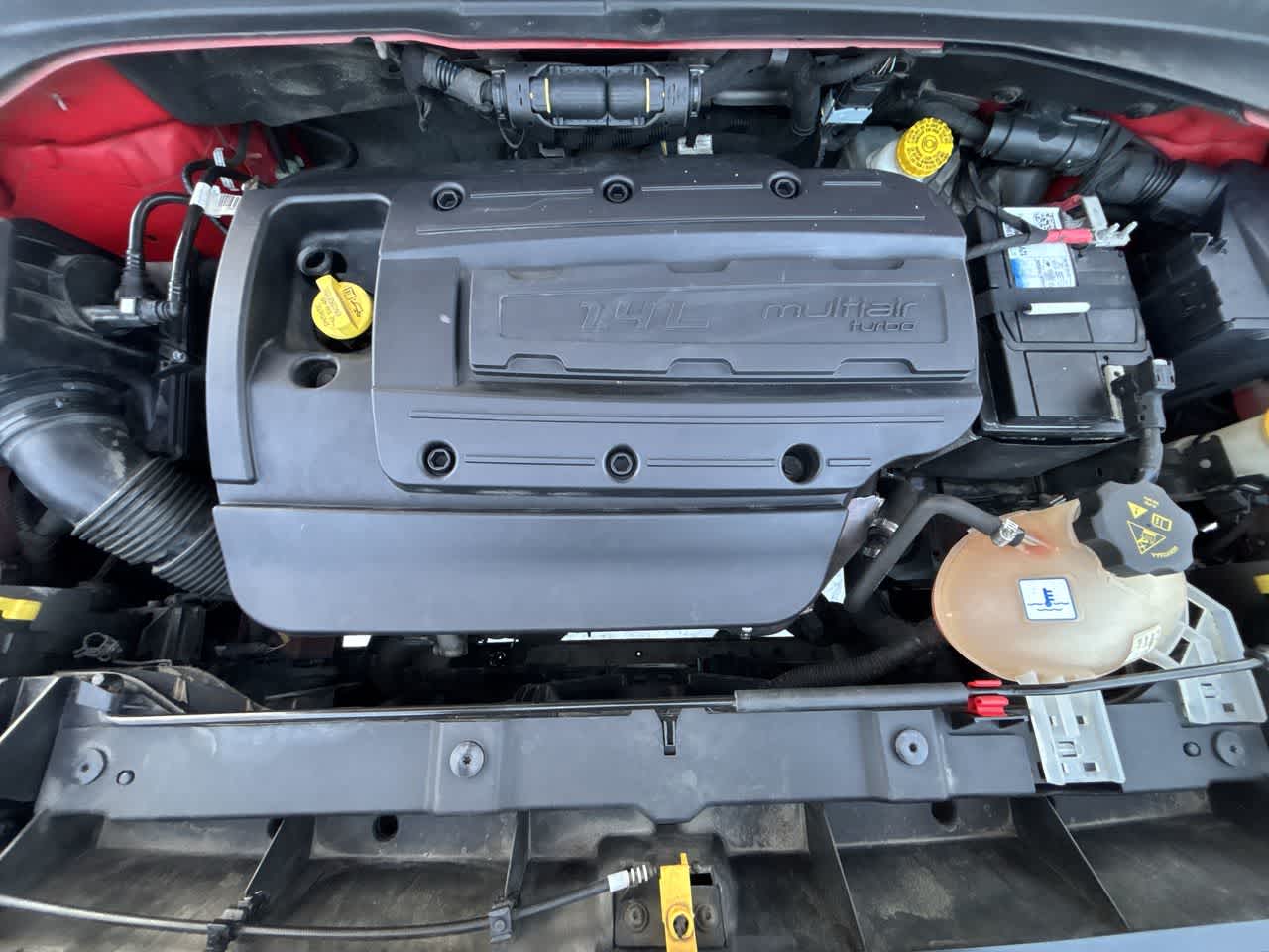 Thumbnail: 2017 Jeep Renegade - 23