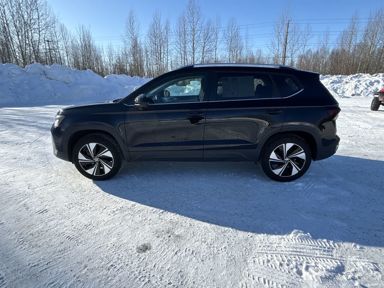 Thumbnail: 2025 Volkswagen Taos - 5