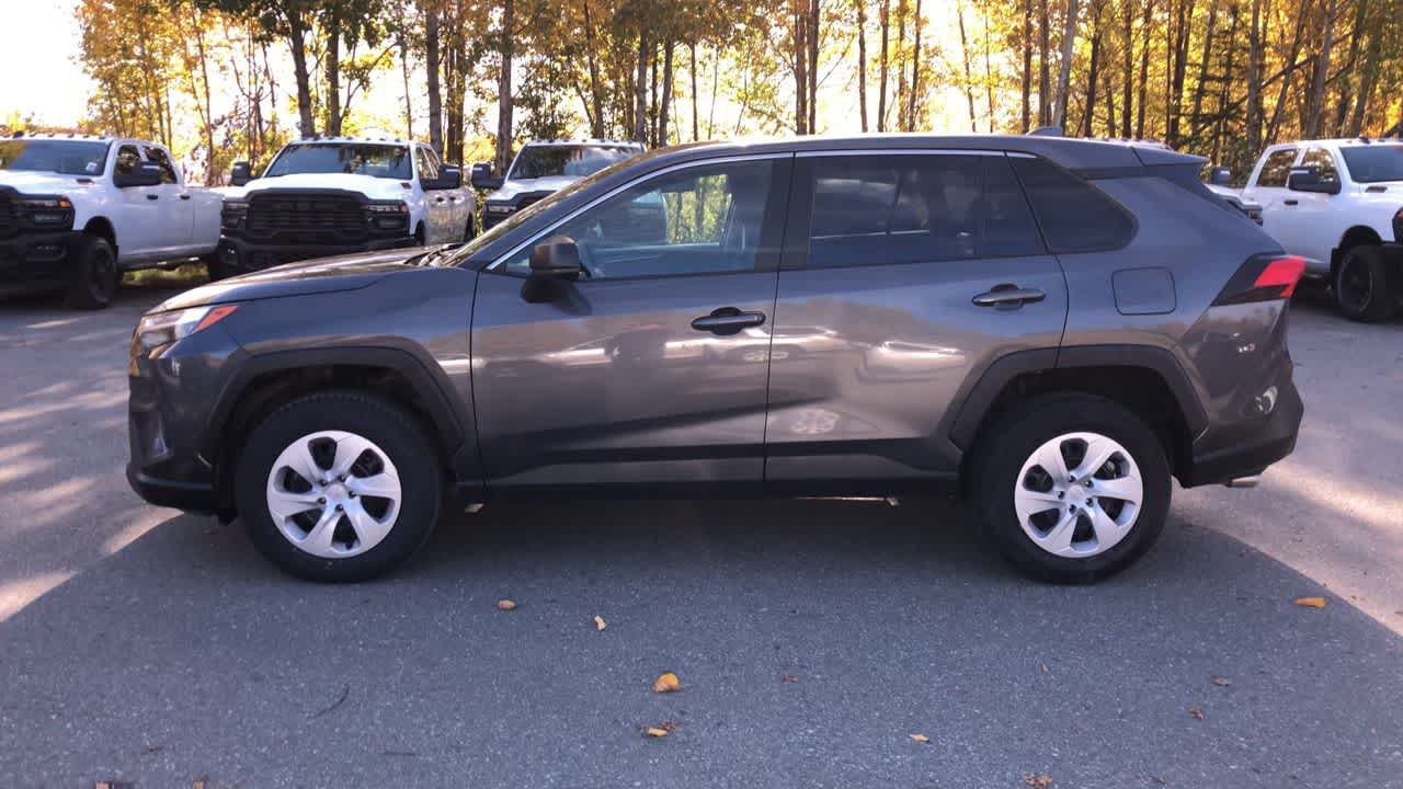 Thumbnail: 2024 Toyota RAV4 - 8