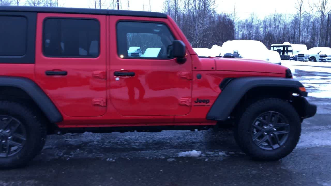 Thumbnail: 2026 Jeep Wrangler - 15