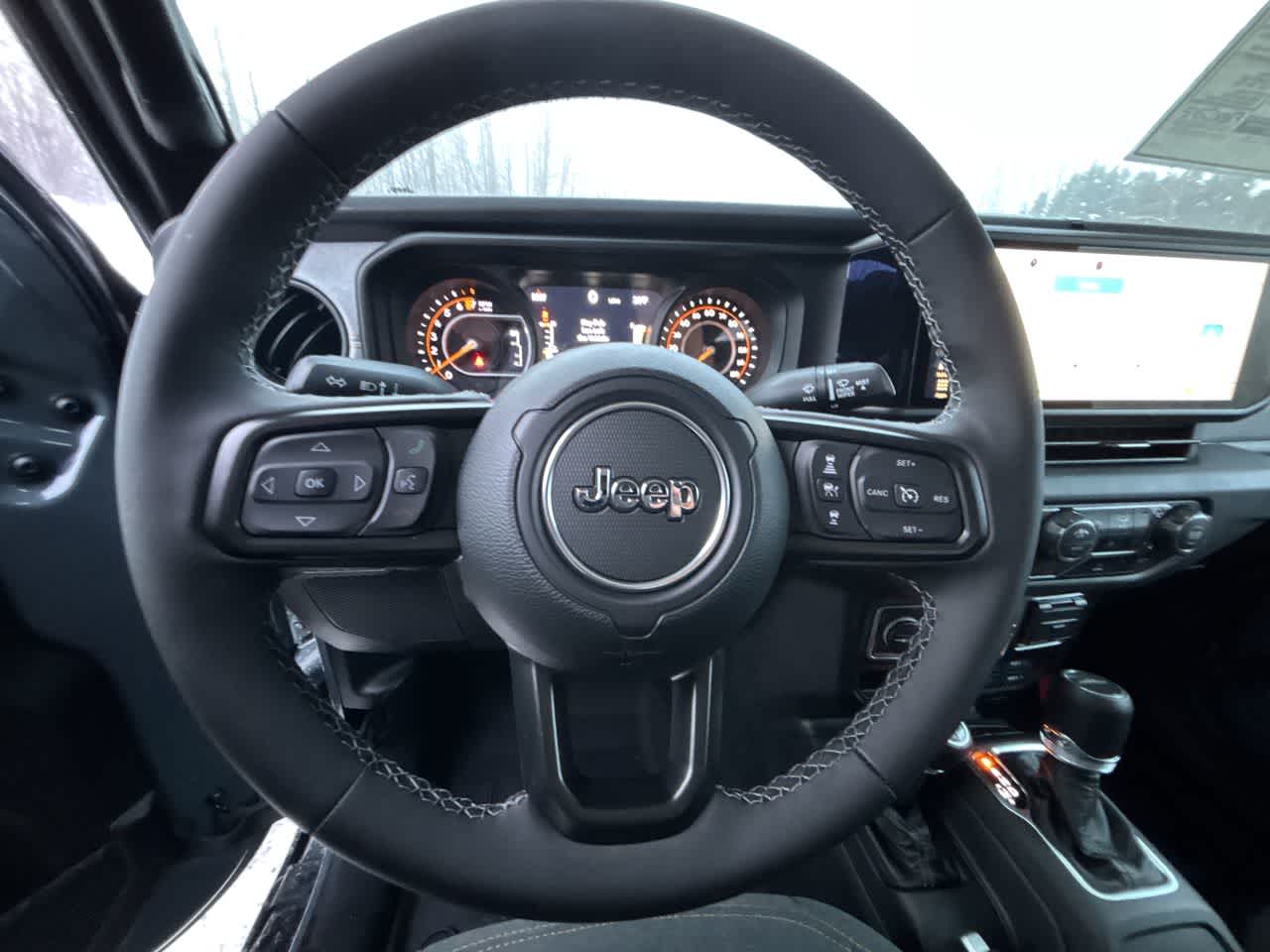 Thumbnail: 2026 Jeep Gladiator - 24