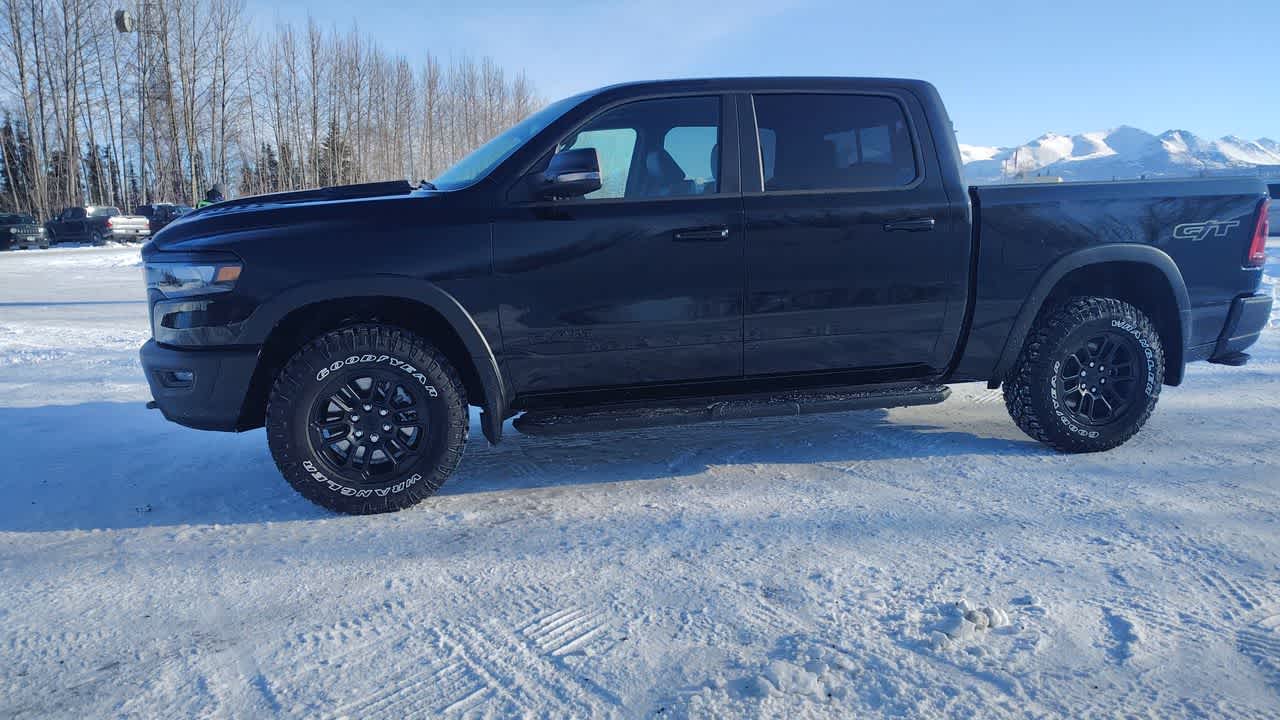 Thumbnail: 2026 RAM 1500 - 6