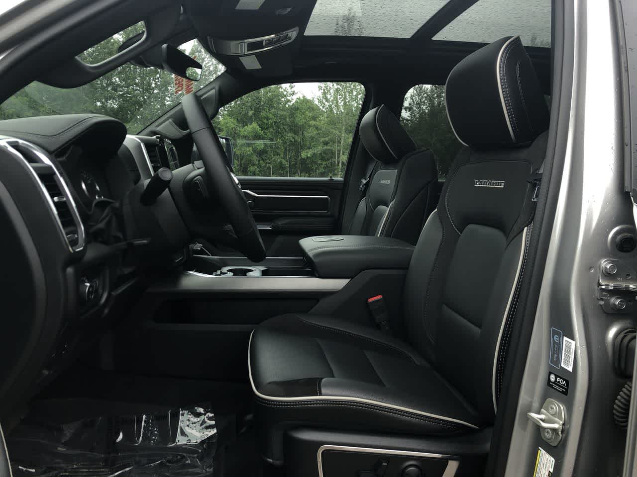 Thumbnail: 2025 RAM 1500 - 23