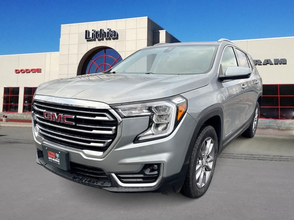 Used 2024 GMC Terrain SLT SUV