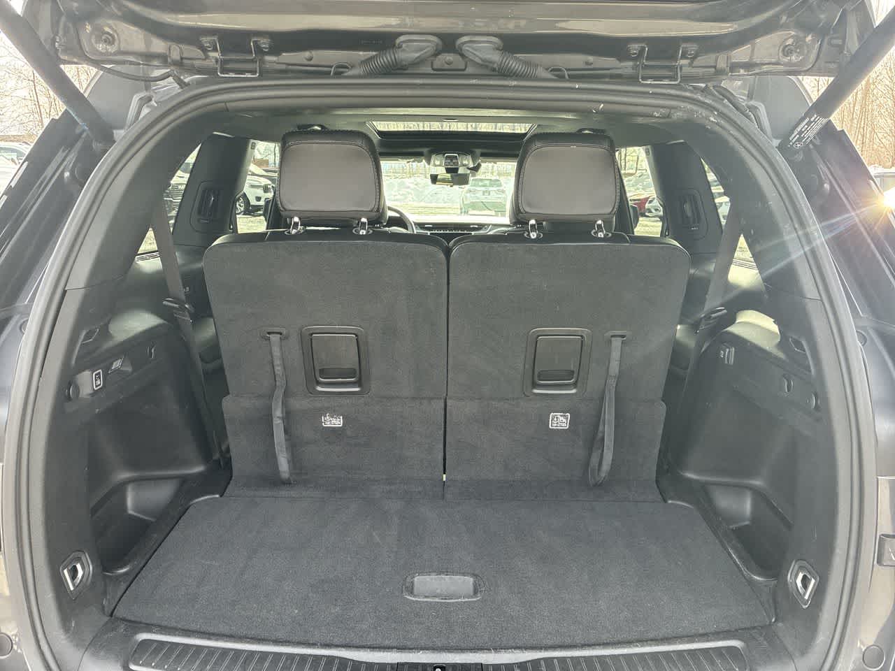 Thumbnail: 2024 Jeep Grand Cherokee L - 12