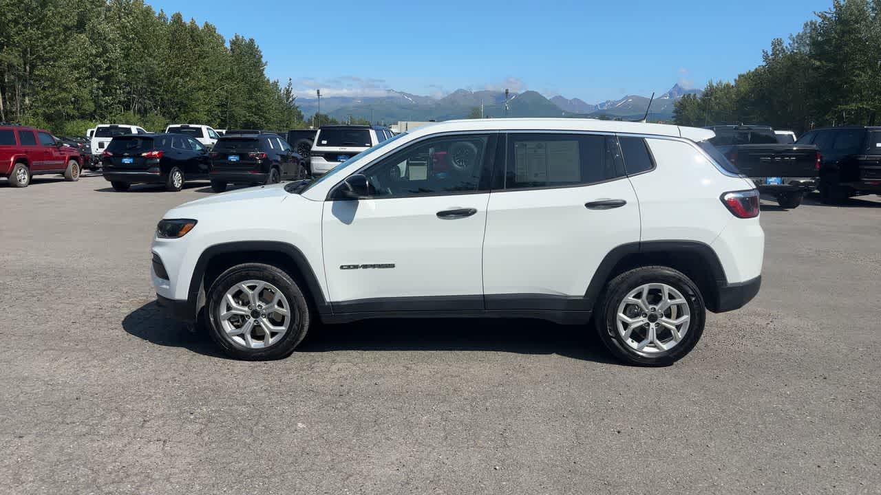 Thumbnail: 2025 Jeep Compass - 8
