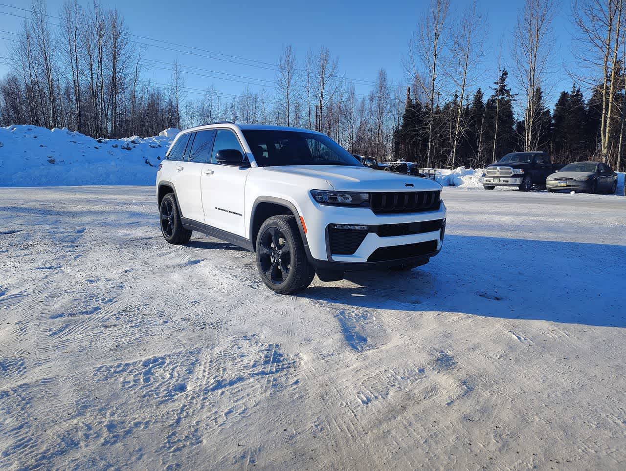 Thumbnail: 2026 Jeep Grand Cherokee - 2
