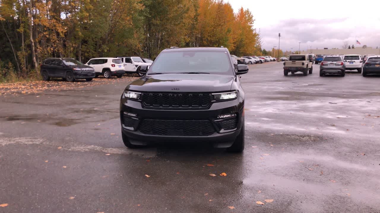 Thumbnail: 2025 Jeep Grand Cherokee - 5