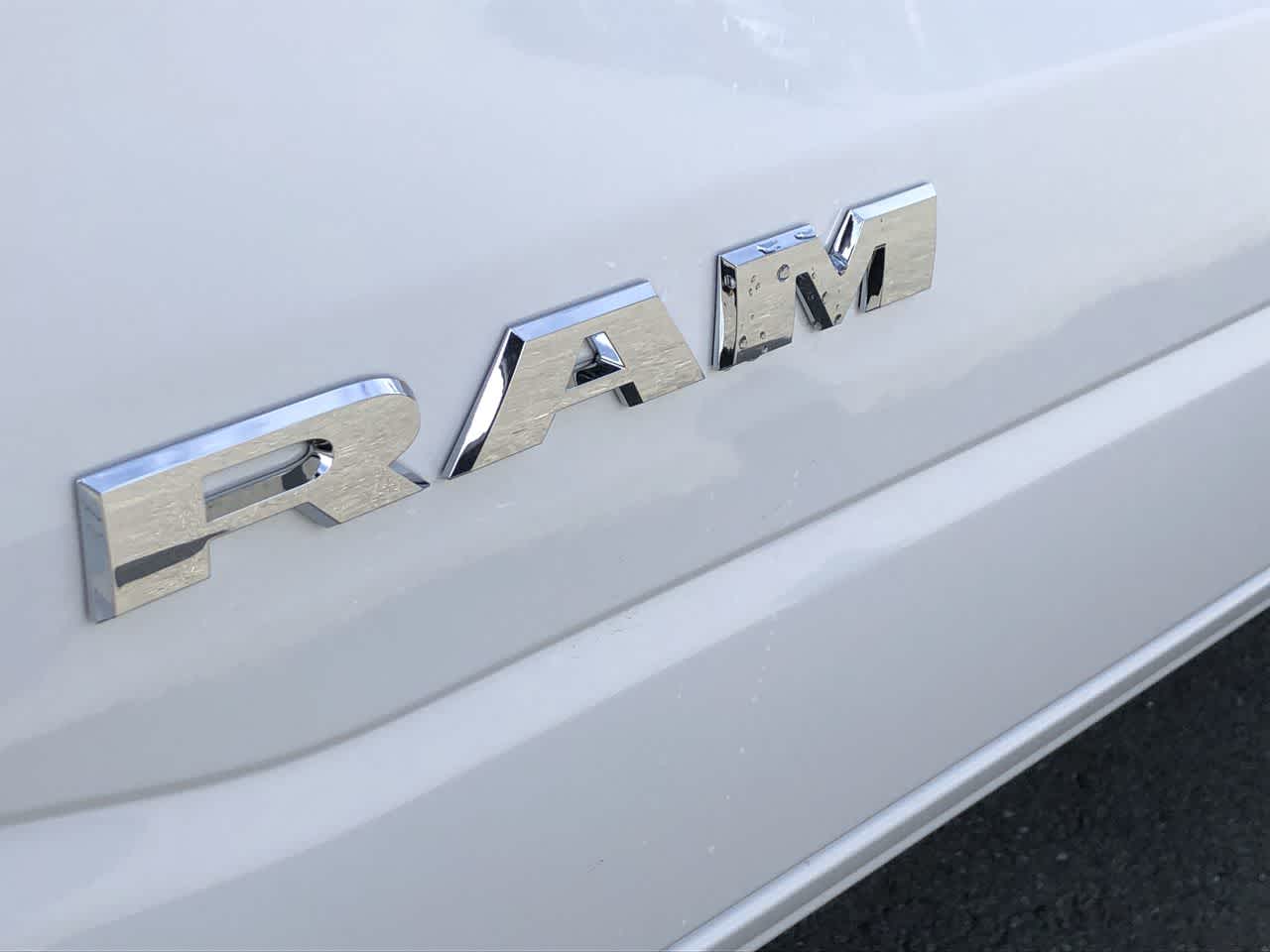 Thumbnail: 2025 RAM 1500 - 18
