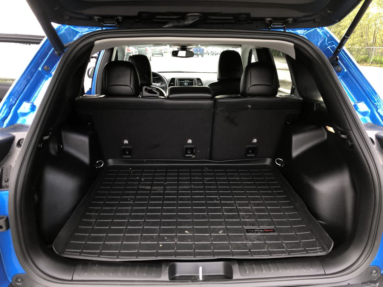 Thumbnail: 2021 Jeep Cherokee - 20