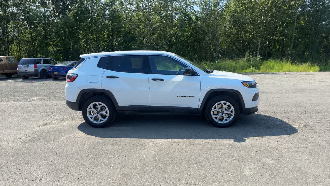 Thumbnail: 2025 Jeep Compass - 16
