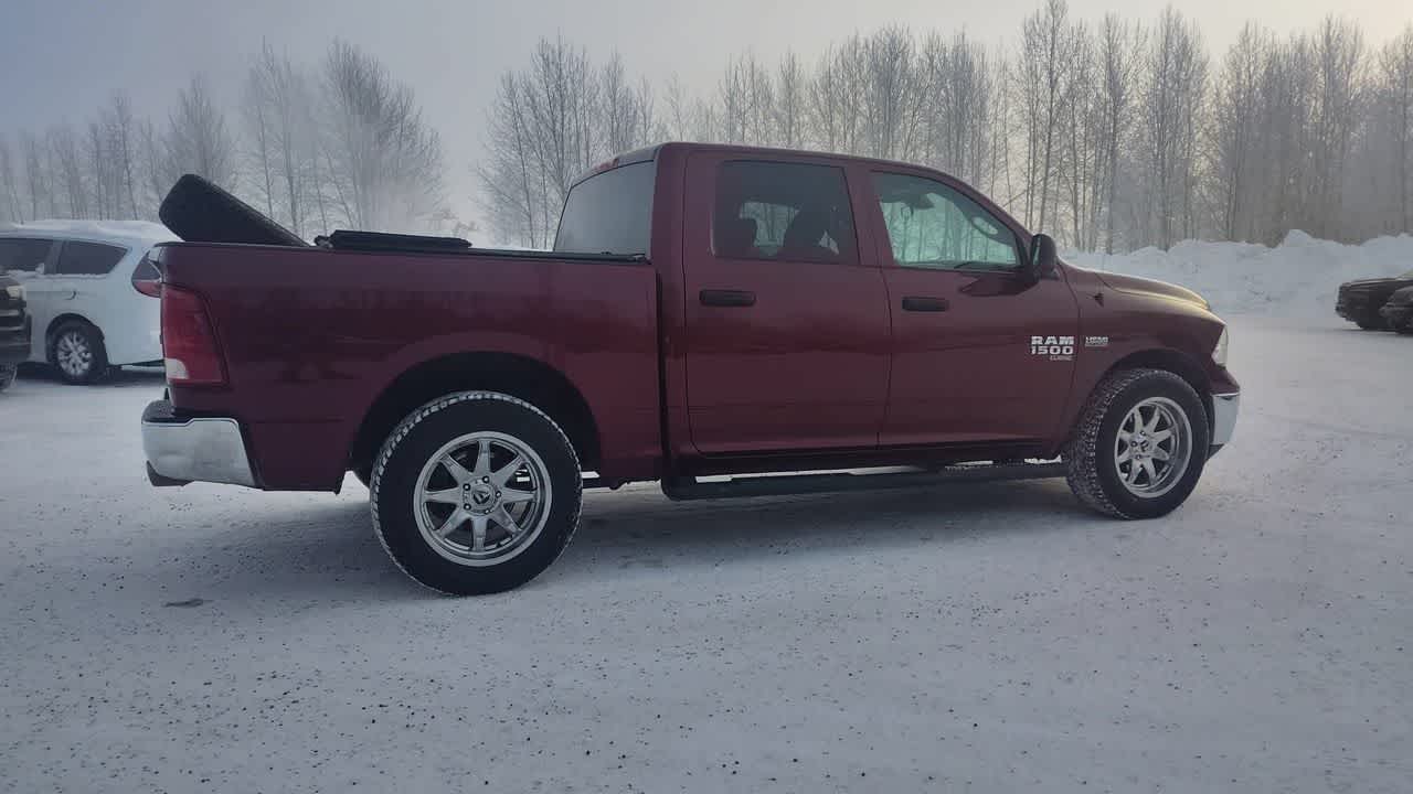 Thumbnail: 2020 RAM 1500 Classic - 14