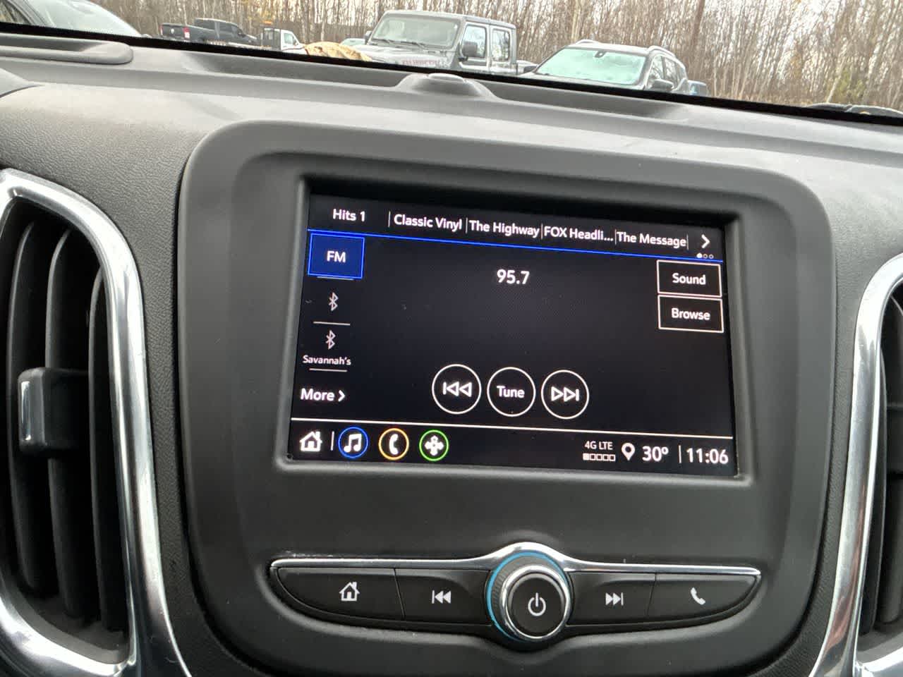 Thumbnail: 2024 Chevrolet Equinox - 26