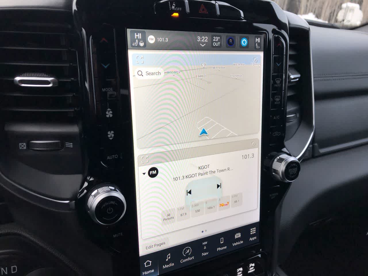 Thumbnail: 2024 RAM 1500 - 26