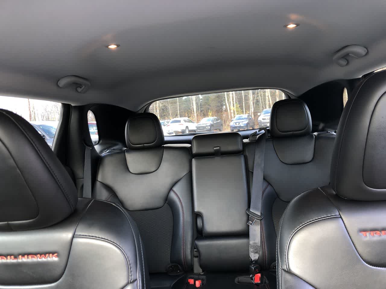 Thumbnail: 2022 Jeep Cherokee - 22