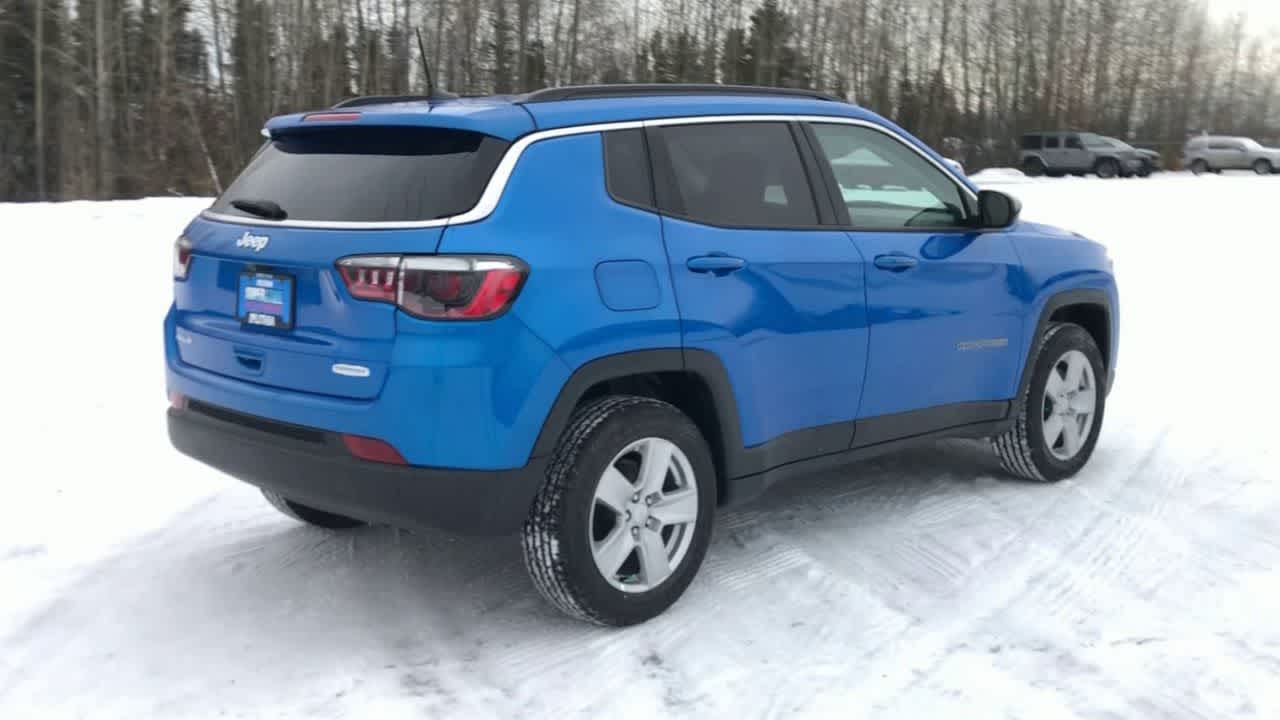 Thumbnail: 2022 Jeep Compass - 14