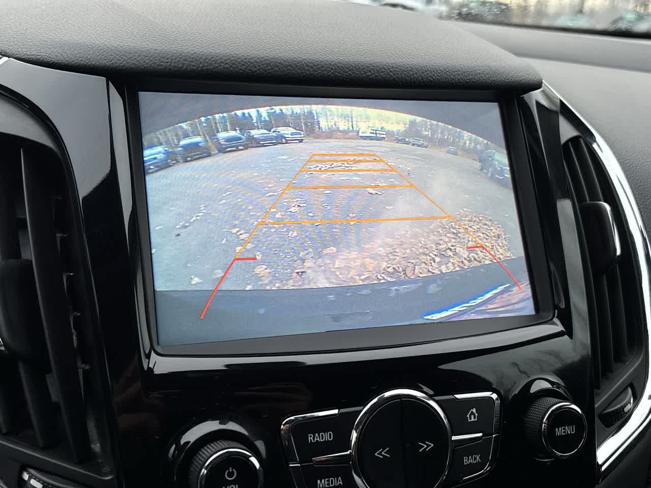 Thumbnail: 2016 Chevrolet Cruze - 28