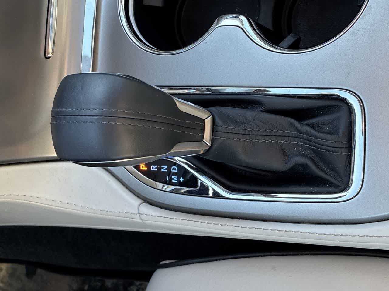 Thumbnail: 2017 Jeep Grand Cherokee - 19