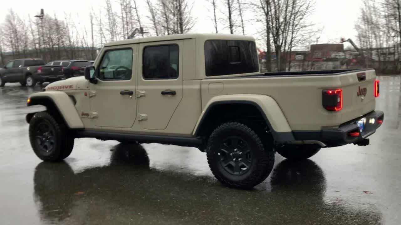 Thumbnail: 2022 Jeep Gladiator - 10