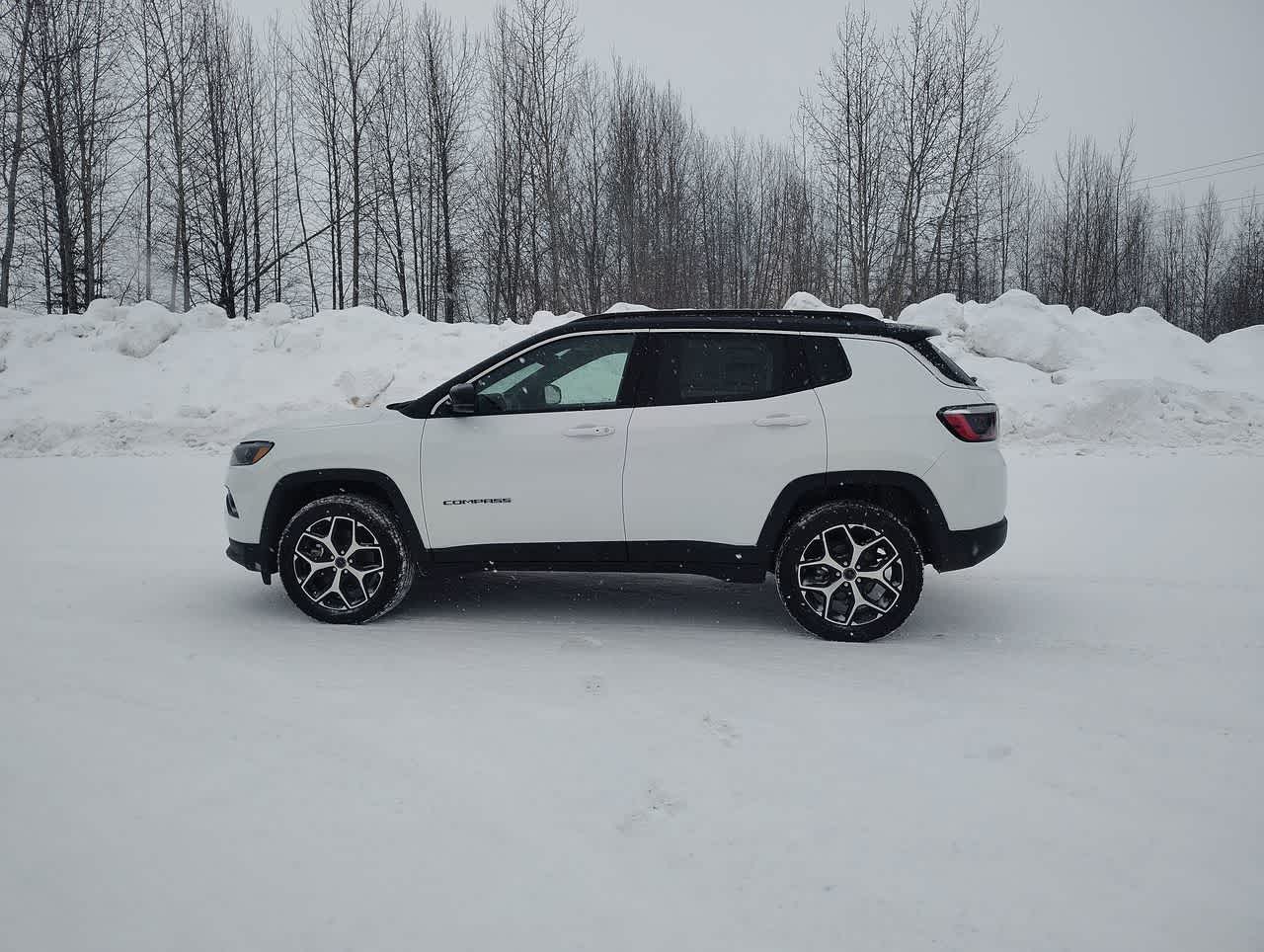 Thumbnail: 2026 Jeep Compass - 5