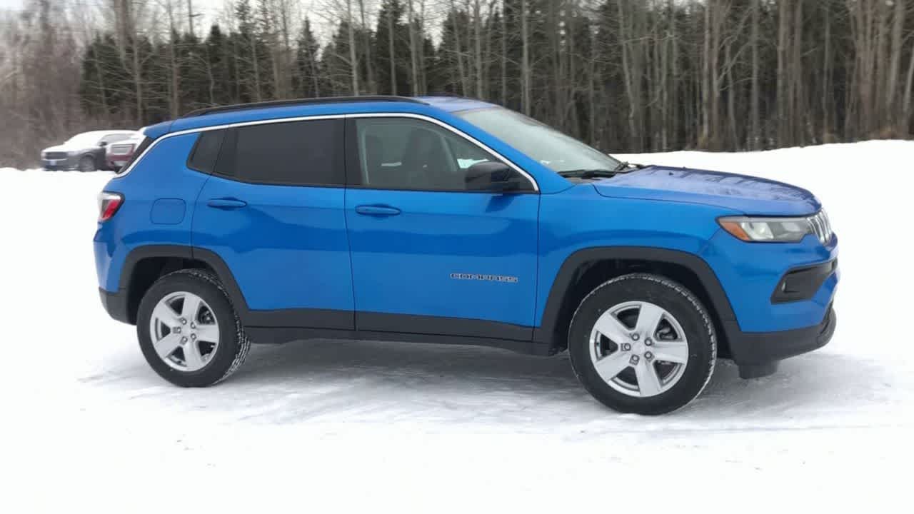 Thumbnail: 2022 Jeep Compass - 17