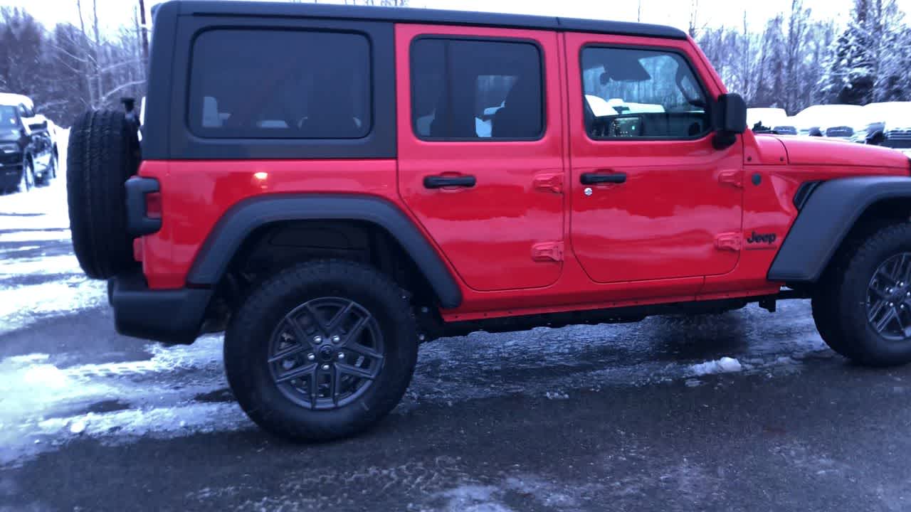 Thumbnail: 2026 Jeep Wrangler - 14