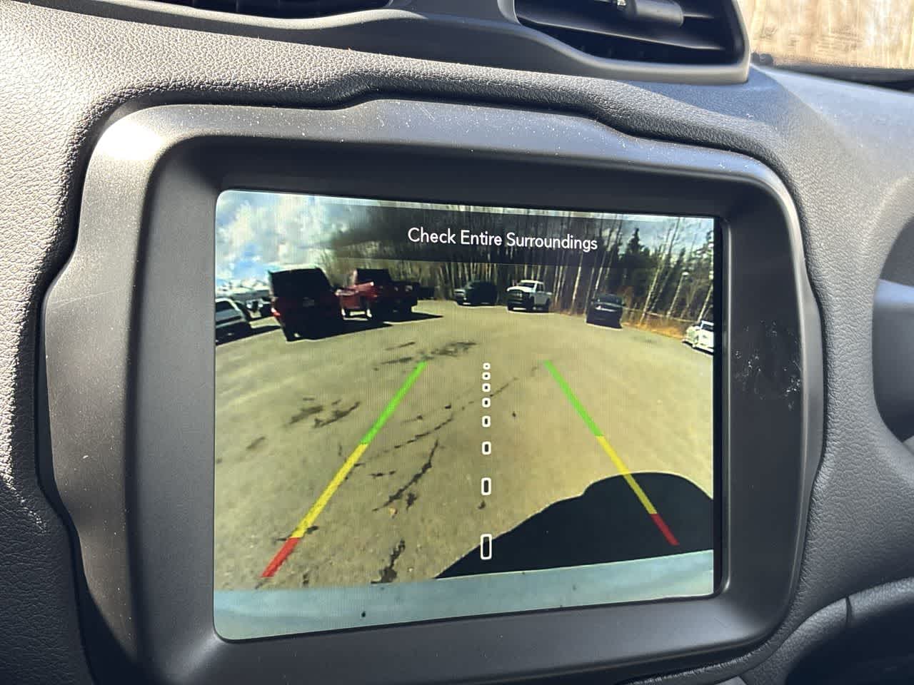 Thumbnail: 2023 Jeep Renegade - 28
