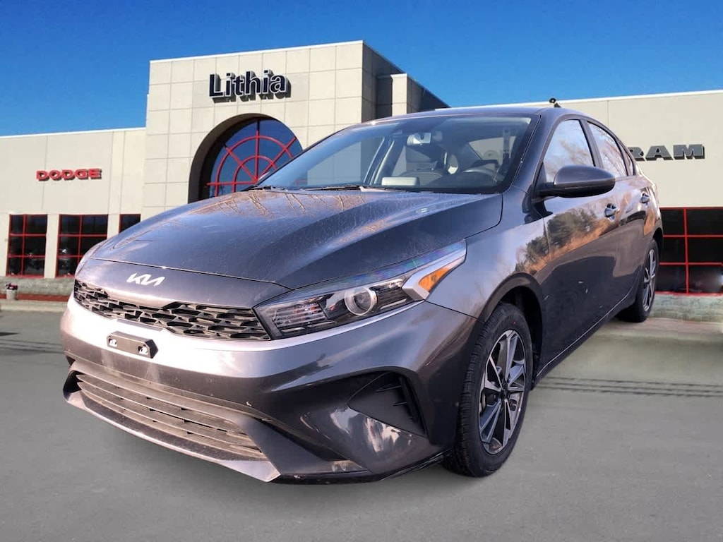 Used 2024 Kia Forte LXS Sedan