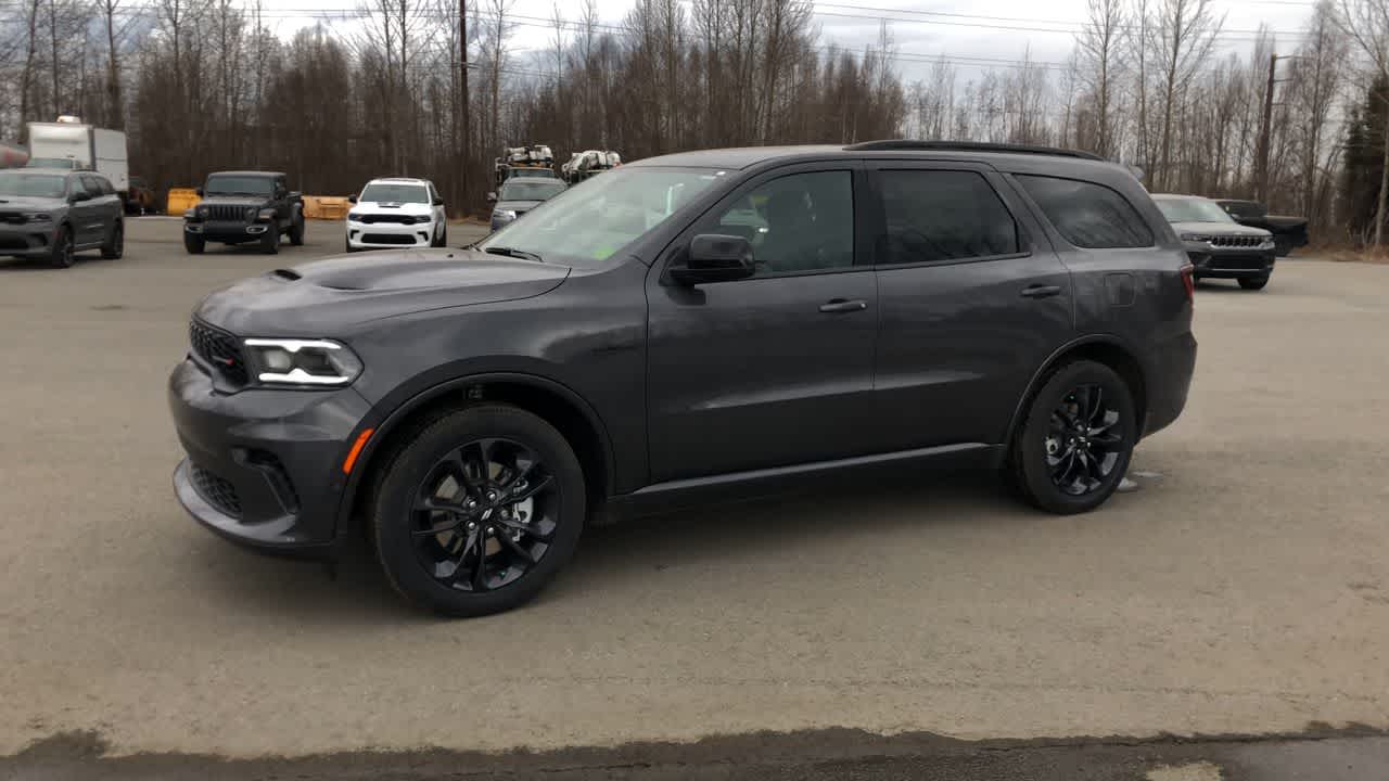 2025 Dodge Durango R/T photo 2