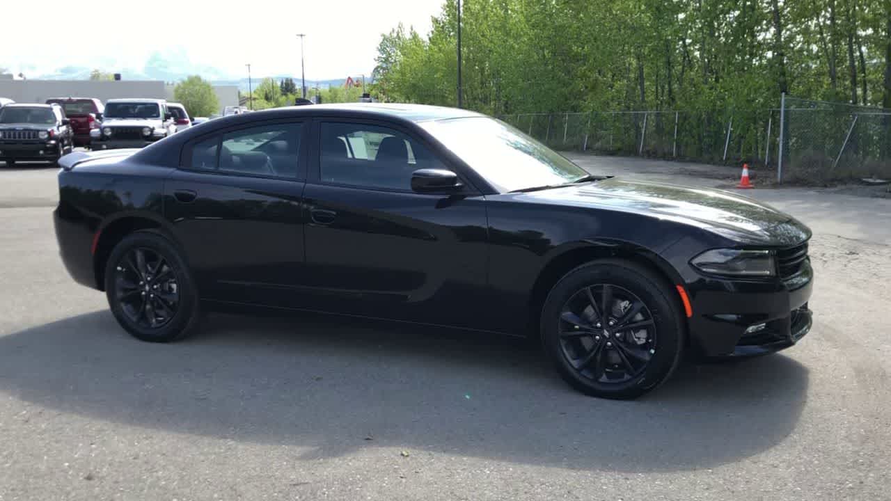 2023 Dodge Charger SXT photo 2