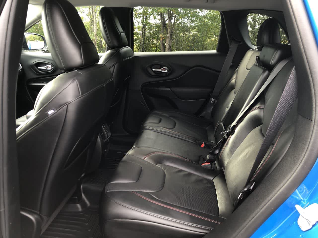 Thumbnail: 2021 Jeep Cherokee - 22