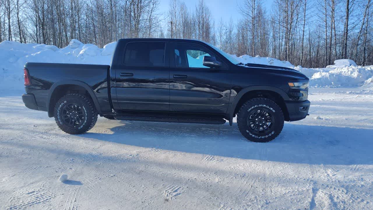 Thumbnail: 2026 RAM 1500 - 16