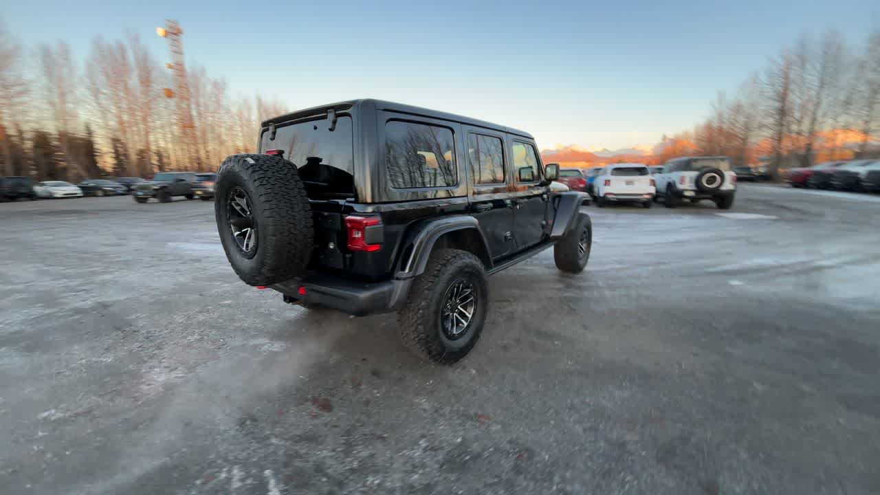 Thumbnail: 2026 Jeep Wrangler - 14