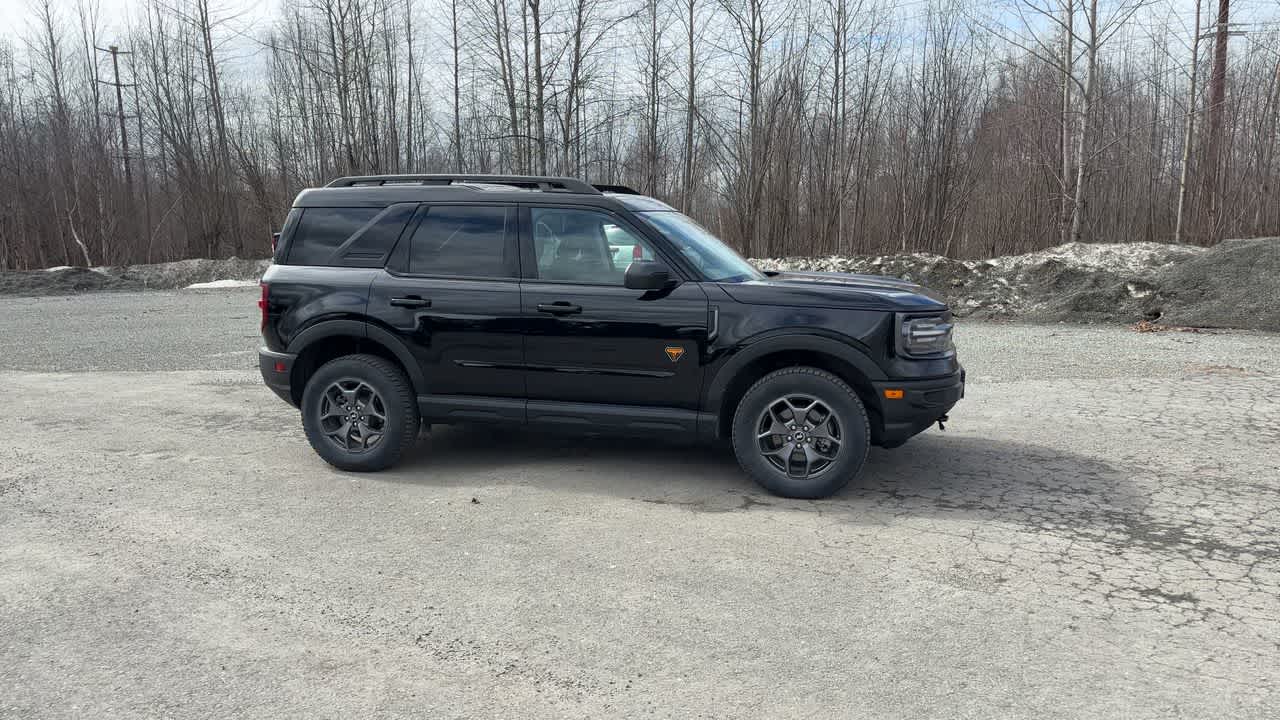 Thumbnail: 2022 Ford Bronco Sport - 17