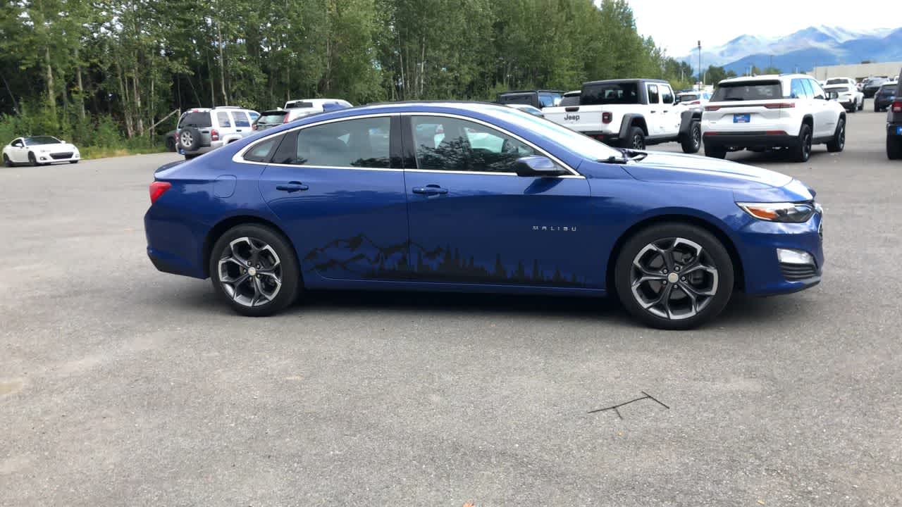Thumbnail: 2023 Chevrolet Malibu - 16
