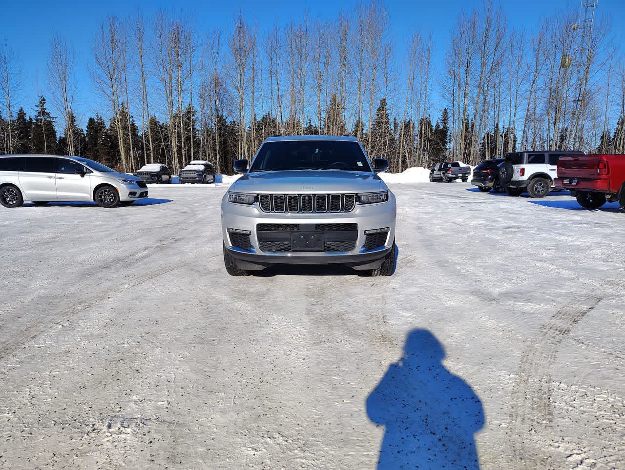 Thumbnail: 2024 Jeep Grand Cherokee L - 3