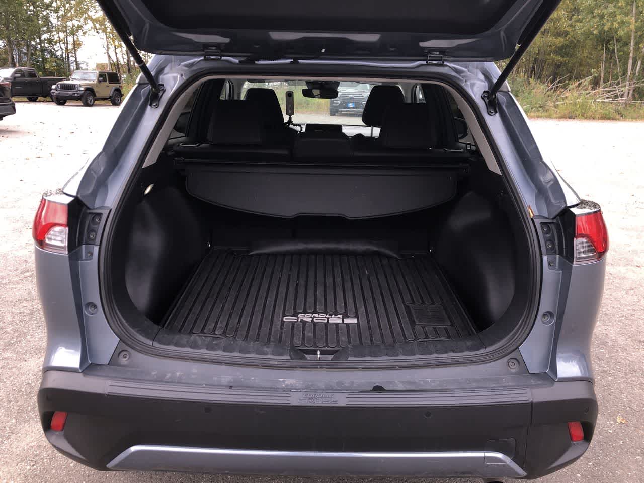 Thumbnail: 2023 Toyota Corolla Cross - 20