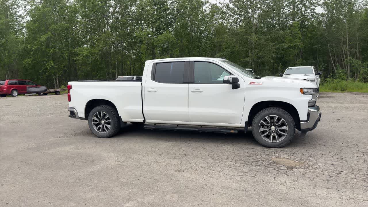 Thumbnail: 2020 Chevrolet Silverado 1500 - 17