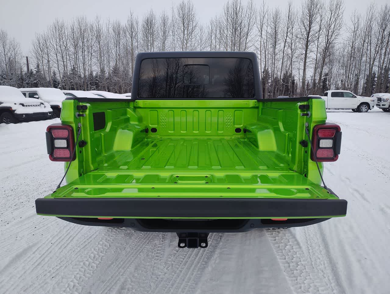 Thumbnail: 2026 Jeep Gladiator - 20