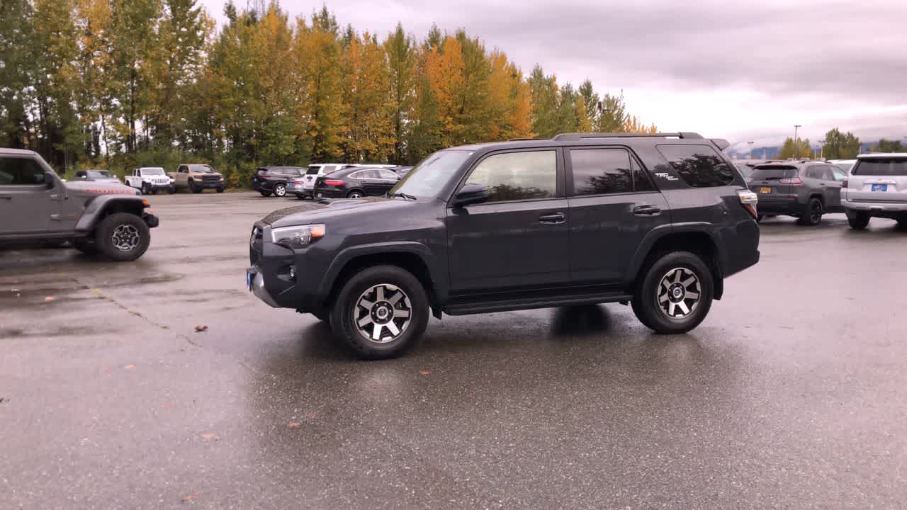 Thumbnail: 2024 Toyota 4Runner - 7