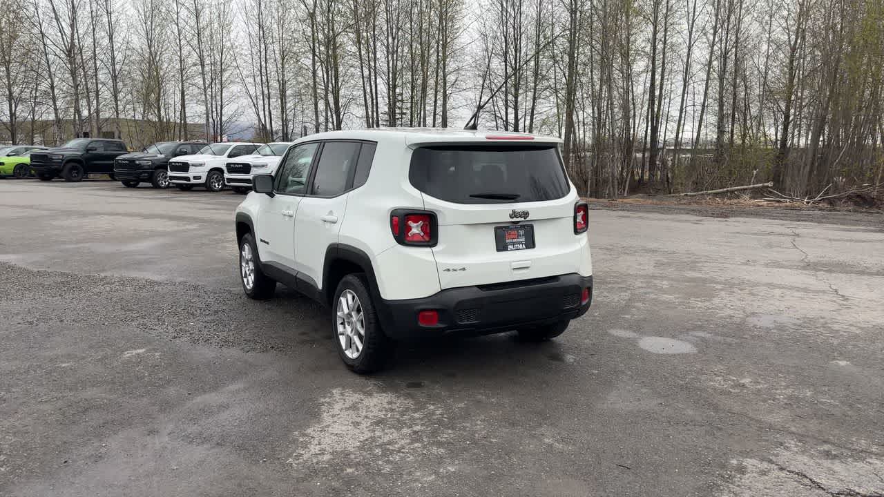 Thumbnail: 2023 Jeep Renegade - 11