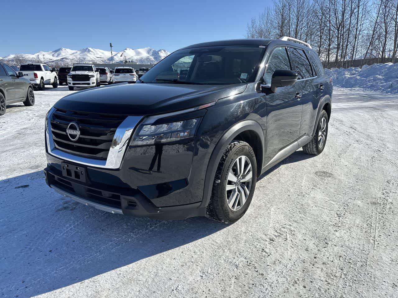 Thumbnail: 2025 Nissan Pathfinder - 4