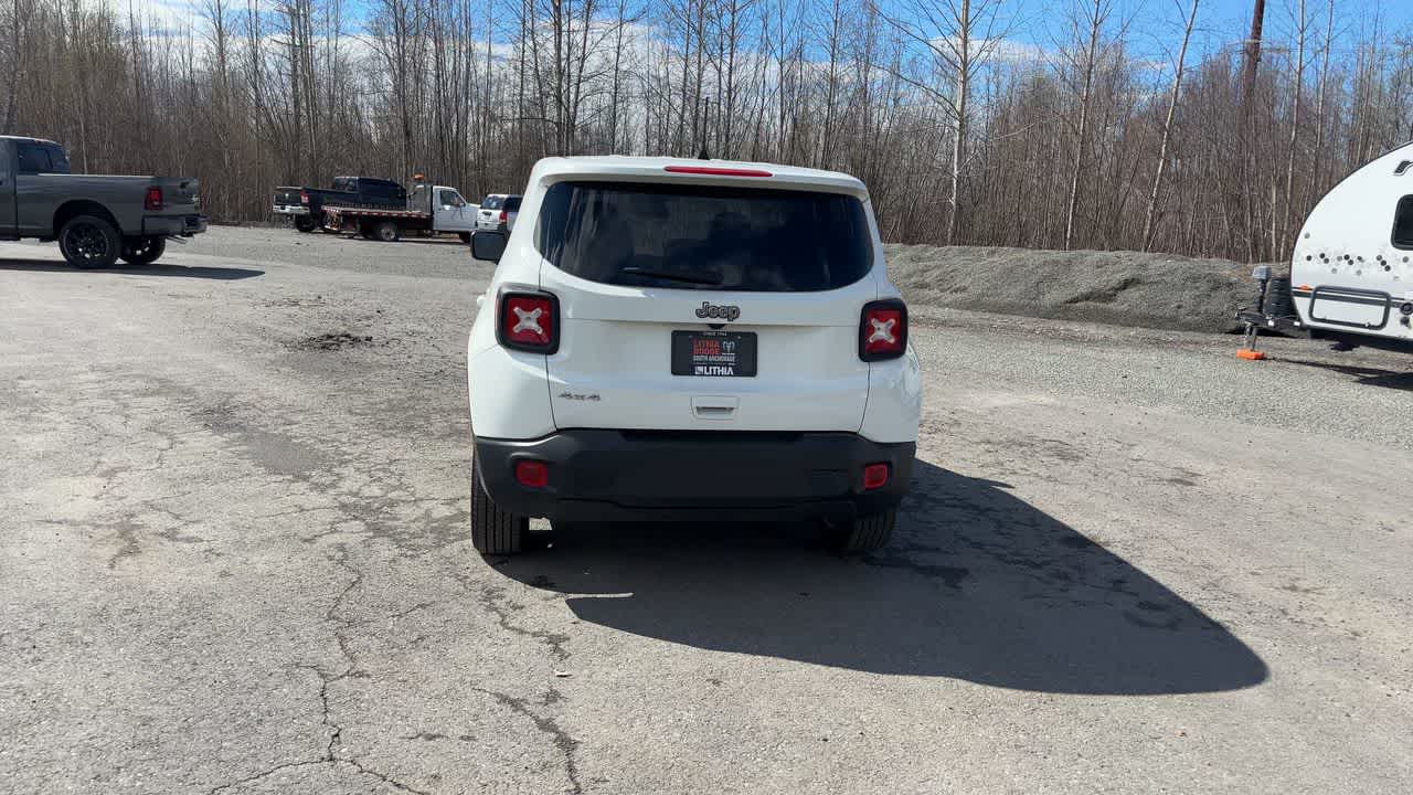 Thumbnail: 2023 Jeep Renegade - 12