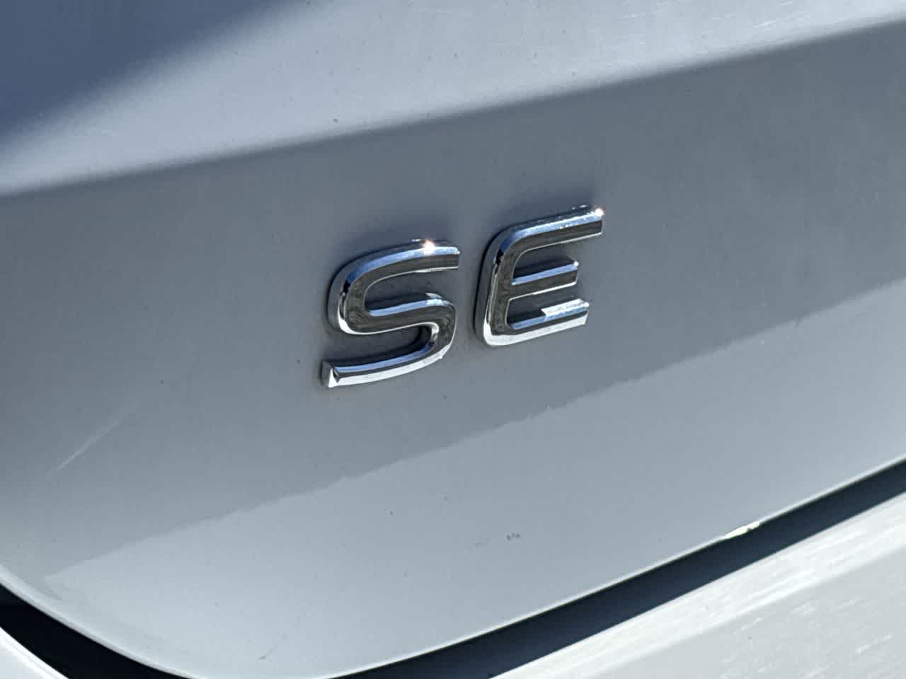 Thumbnail: 2025 Volkswagen Taos - 10