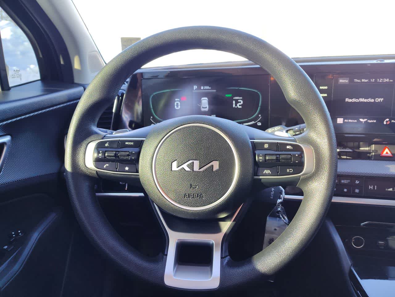 Thumbnail: 2023 Kia Sportage - 17